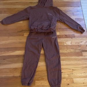 Another Version Sweat Set